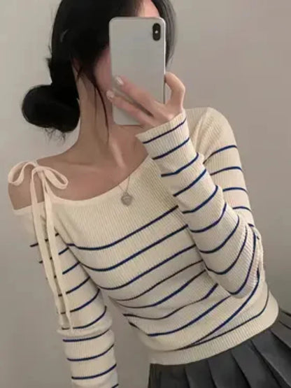 New Women's Elegant Off-Shoulder Sweater T-Shirt Black White Striped with Adjustable Lace-Up Fall Winter Casual Chic Top