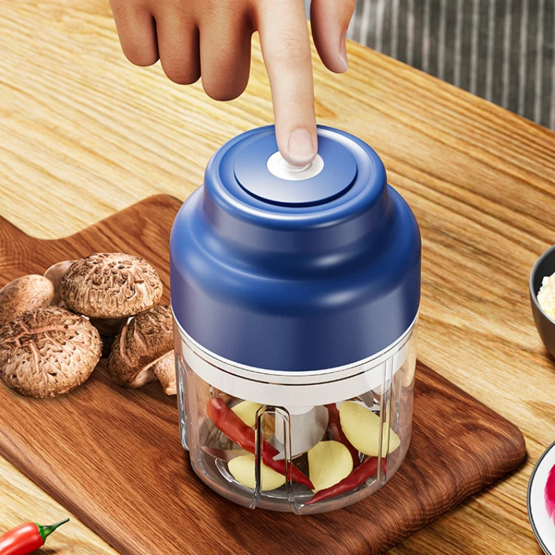 Electric Garlic Mincer 320ml Vegetable Chopper Food Chopper, USB Mini Garlic Mincer, Onion Chopper Portable Small Food Processor