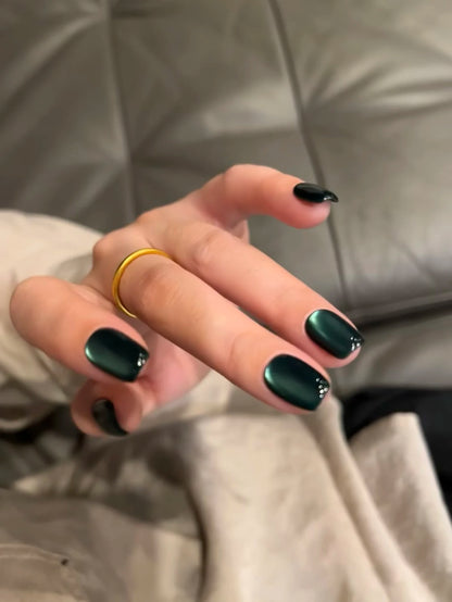 WS Black Glass Cat Magnetic Gel Nail Polish Punk Style Nail Art Manicure Varnis Semi Permanent Gel for Winter Nail Supplies