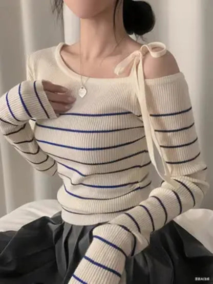 New Women's Elegant Off-Shoulder Sweater T-Shirt Black White Striped with Adjustable Lace-Up Fall Winter Casual Chic Top