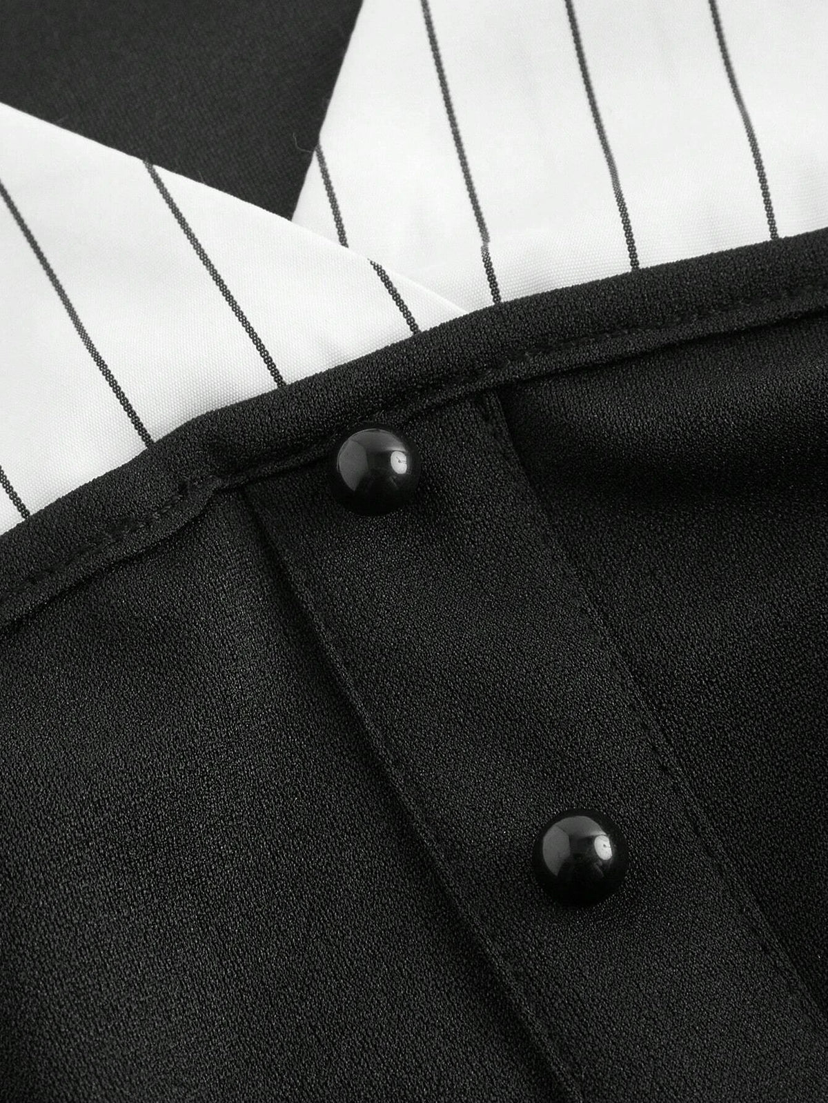 Women's Black & White Stripe Print 2 In 1 Long Sleeve Shirt Decorate Buttons V-Neck College Style Cropped Shirt Spring/Fall
