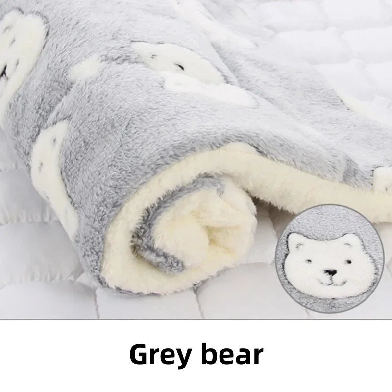 Pet Sleeping Mat Dog Bed Cat Litter Puppy Bed Dog Sofa Lovely Mattress Cushion for Small Large Dog Washable Blanket For Winter