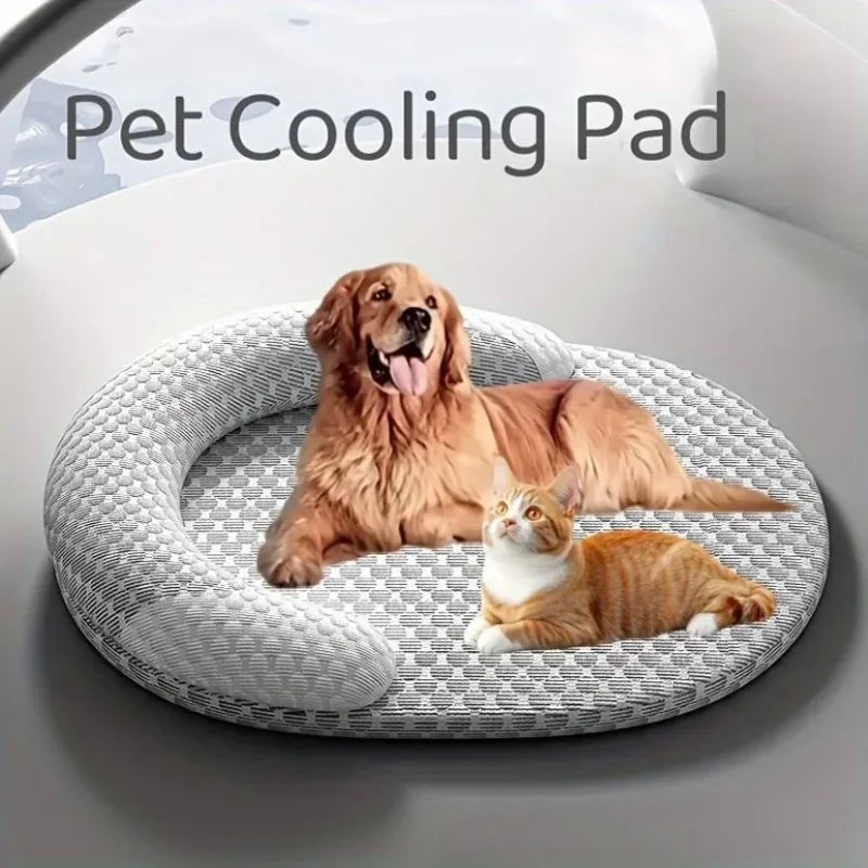 Summer Ice Silk Cooling Dog Bed Oval Breathable Pet Cooling Mat for Small Large Dogs Cats Heat Dissipation Comfortable Nest